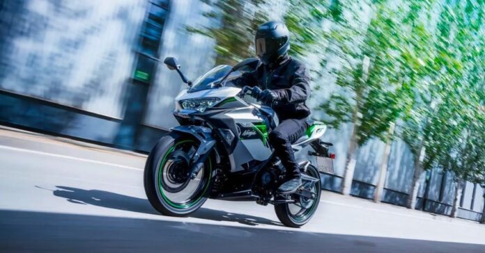 Kawasaki’s first electric motorcycle prices revealed, orders open in US & UK