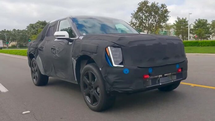 Kia Electric Truck Spied Testing in America
