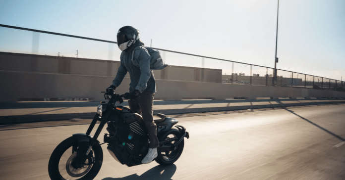 Why gas bikes just can’t compete with electric motorcycles in the summer