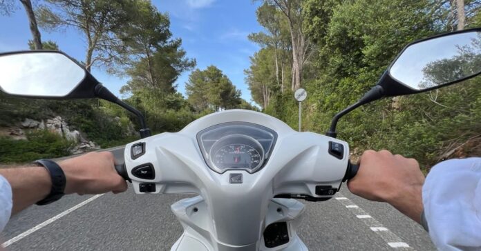 Renting a gas-powered motorbike in Spain reminded me why I went electric