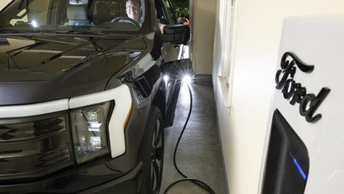 A New Battery to Power Your Home: Ford's Electric Pickup Truck
