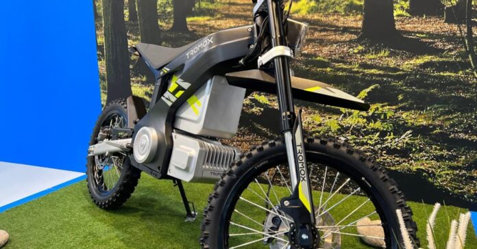 Closer look at Tromox’s new 55 MPH light electric motorcycle and e-dirt bike