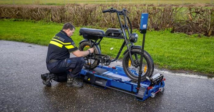 Dutch police found a way to test e-bike power on the side of the road