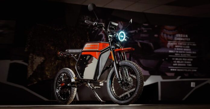 Huck Cycles begins US production of Stinger electric motorbikes