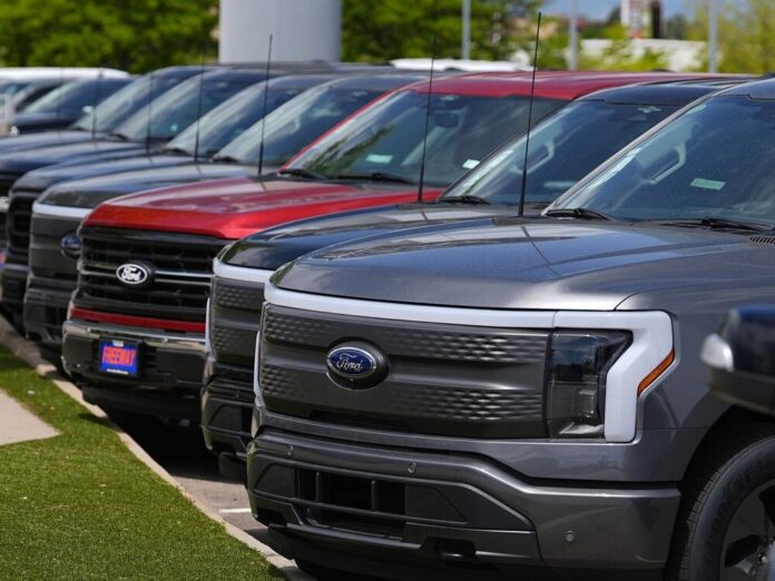 Ford to Halt F-150 Lightning Production as EV Demand Wanes
