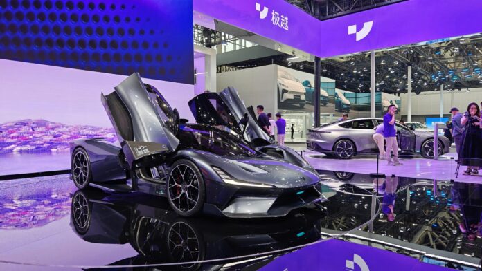 Guangzhou Auto Show with over 1,100 vehicles and focus on NEVs