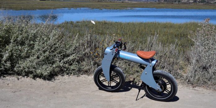 Owlet’s prototype sits between a moped and a bike and is a hoot to ride