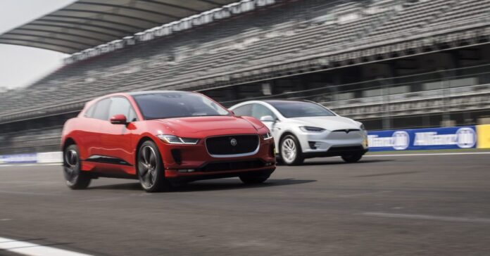 Jaguar compares new I-Pace with Tesla Model X in interesting drag race video