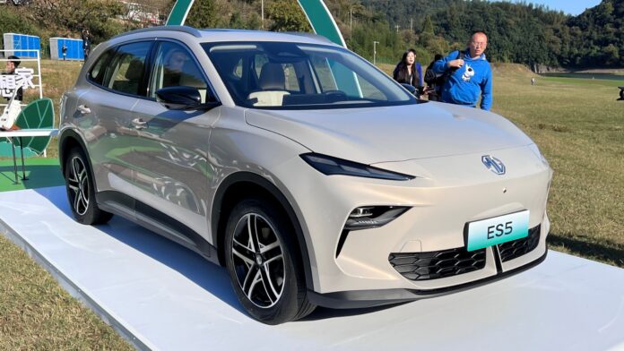 MG ES5 electric SUV enters China for 13,950 USD with subsidies