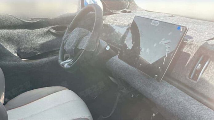 BYD Sealion 05 EV interior exposed in China in spy shots