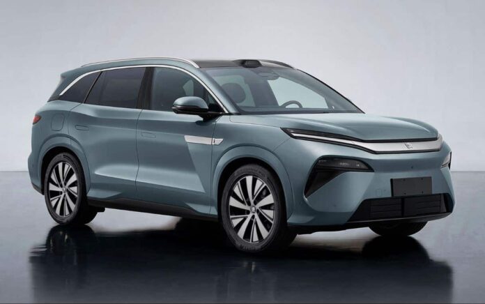 BYD Tang L declared with EV and PHEV variants