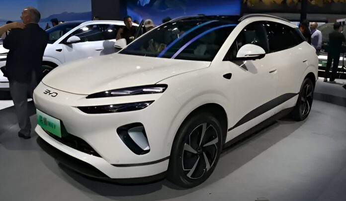 BYD Seal 06 exposed by MIIT; 605km range, dual powertrains, expected in Q3