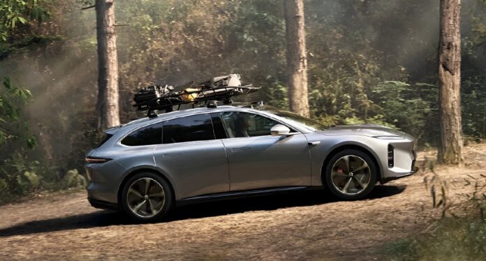 Nio reveals official images of ES6, EC6, ET5 & ET5T updates; presales start May 10