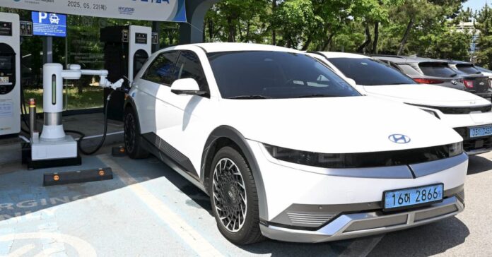 Check out Hyundai’s new robot that will automatically charge your EV