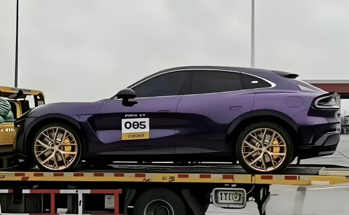 Xiaomi YU7 spotted in purple as colour announcement nears